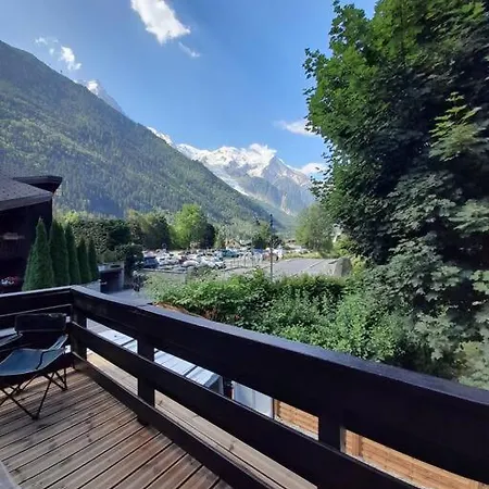 Henriette By Brennus Chalet