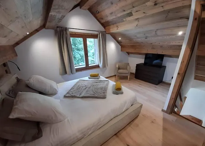 Henriette By Brennus * Шамони