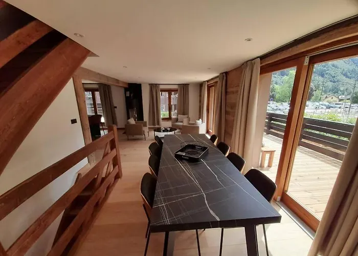 Henriette By Brennus