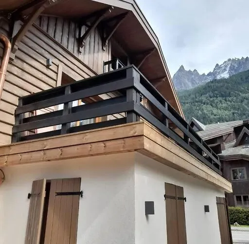 Шале Henriette By Brennus *