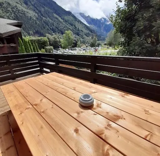 Henriette By Brennus Шале *